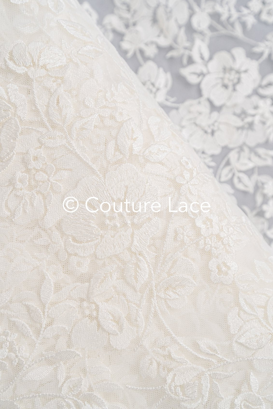 Hochwertiger Spitzen Stoff für Brautkleider, Floral bestickter Braut Spitzenstoff // L25-722