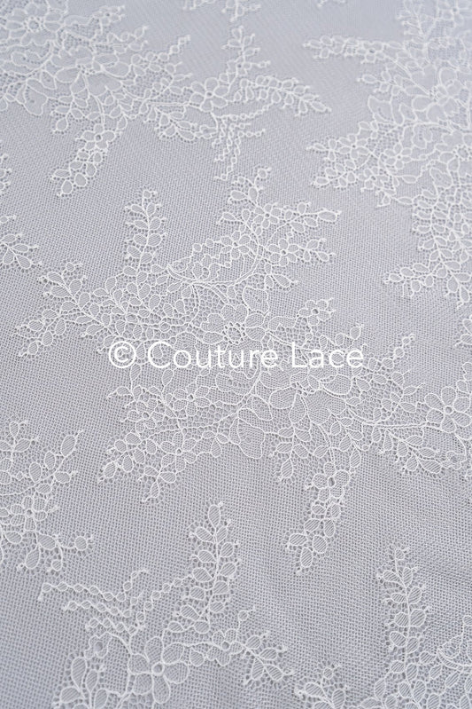 Dentelle de Chantilly pour robe de mariée / Dentelle française pour robe de mariée // L25-724