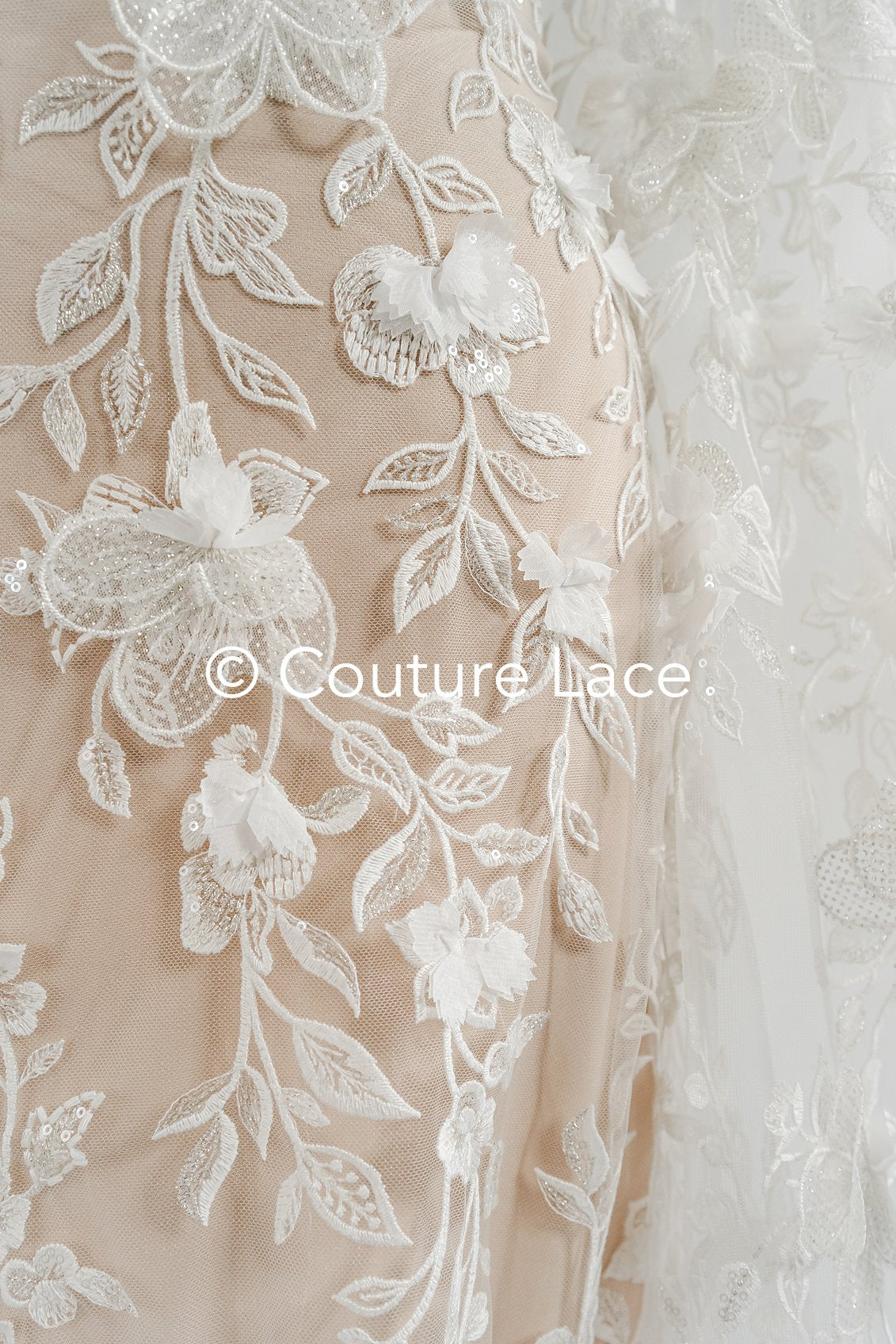 Exquisite Florale Spitze für Brautkleider, 3D Blumenspitze für Brautmode // L25-726