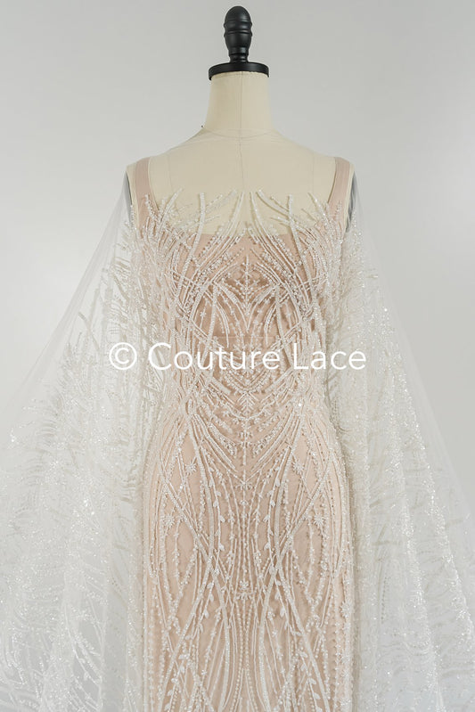 Schwere luxuriöse Perlenstickerei/ Brautspitze mit symmetrischen Muster // L25-727