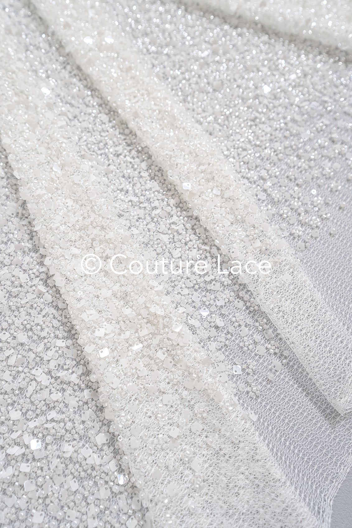 Perlenbestickte Brautspitze/ Perlenstickerei für Brautkleider/ Brautstoffe  // L25-729