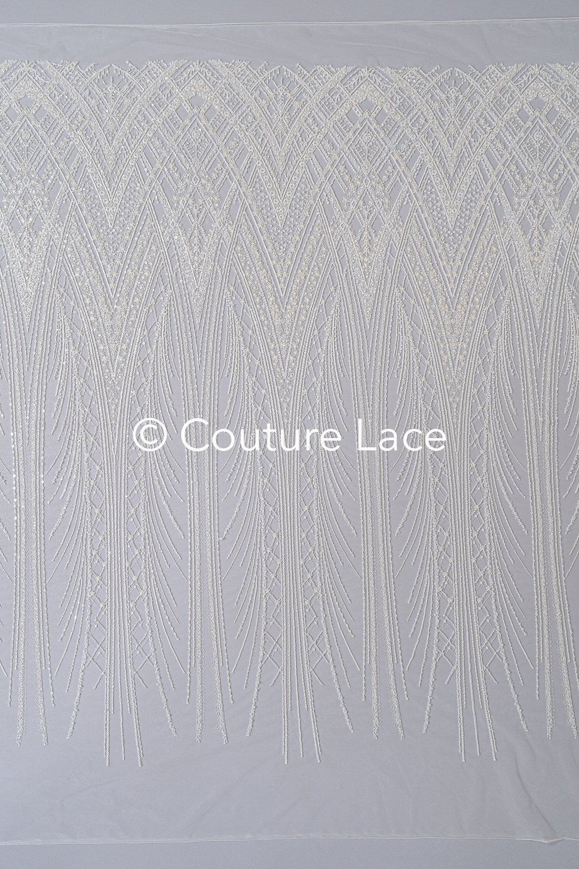 Geometrische Perlenbestickte Brautspitze/ Luxuriöse Perlenspitze für Brautkleider // L25-730