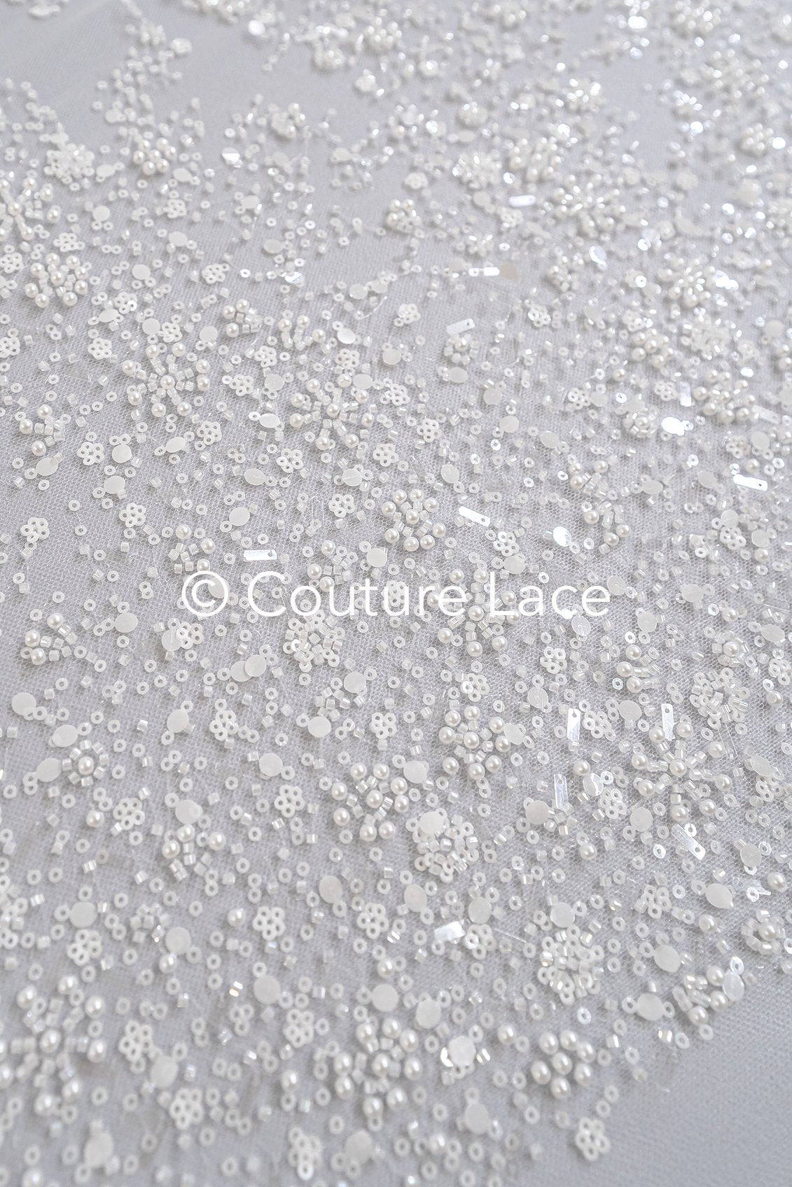 Perlenbestickte Brautspitze/ Perlenstickerei für Brautkleider/ Brautstoffe  // L25-733