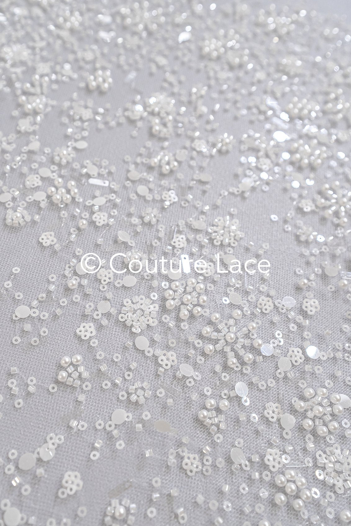 Perlenbestickte Brautspitze/ Perlenstickerei für Brautkleider/ Brautstoffe  // L25-733