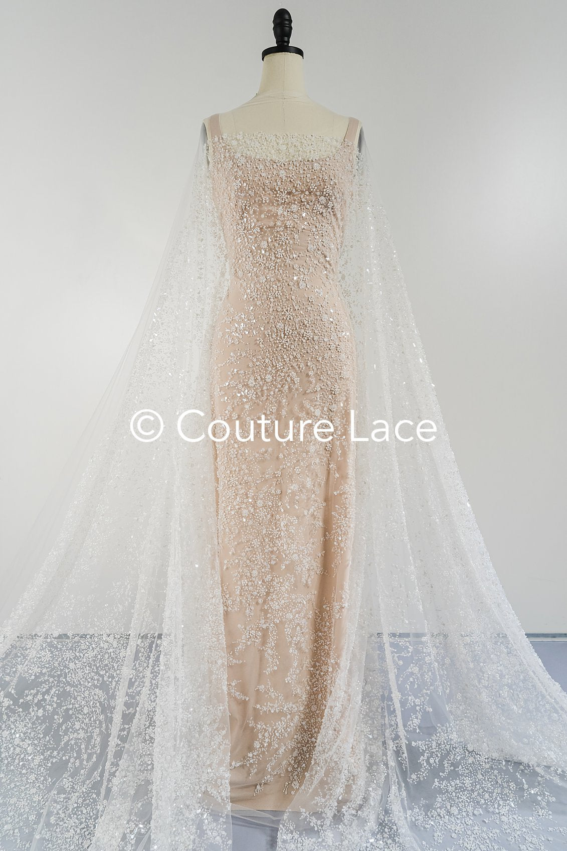 Perlenbestickte Brautspitze/ Perlenstickerei für Brautkleider/ Brautstoffe  // L25-733