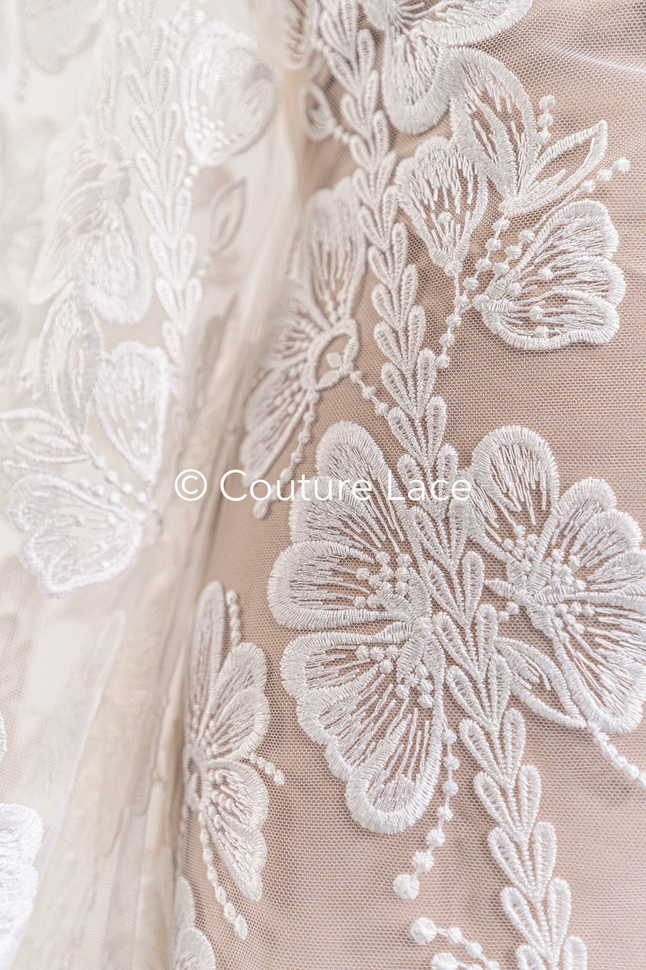 Encaje nupcial boho con estampado floral / encaje boho para vestido de novia // L25-756
