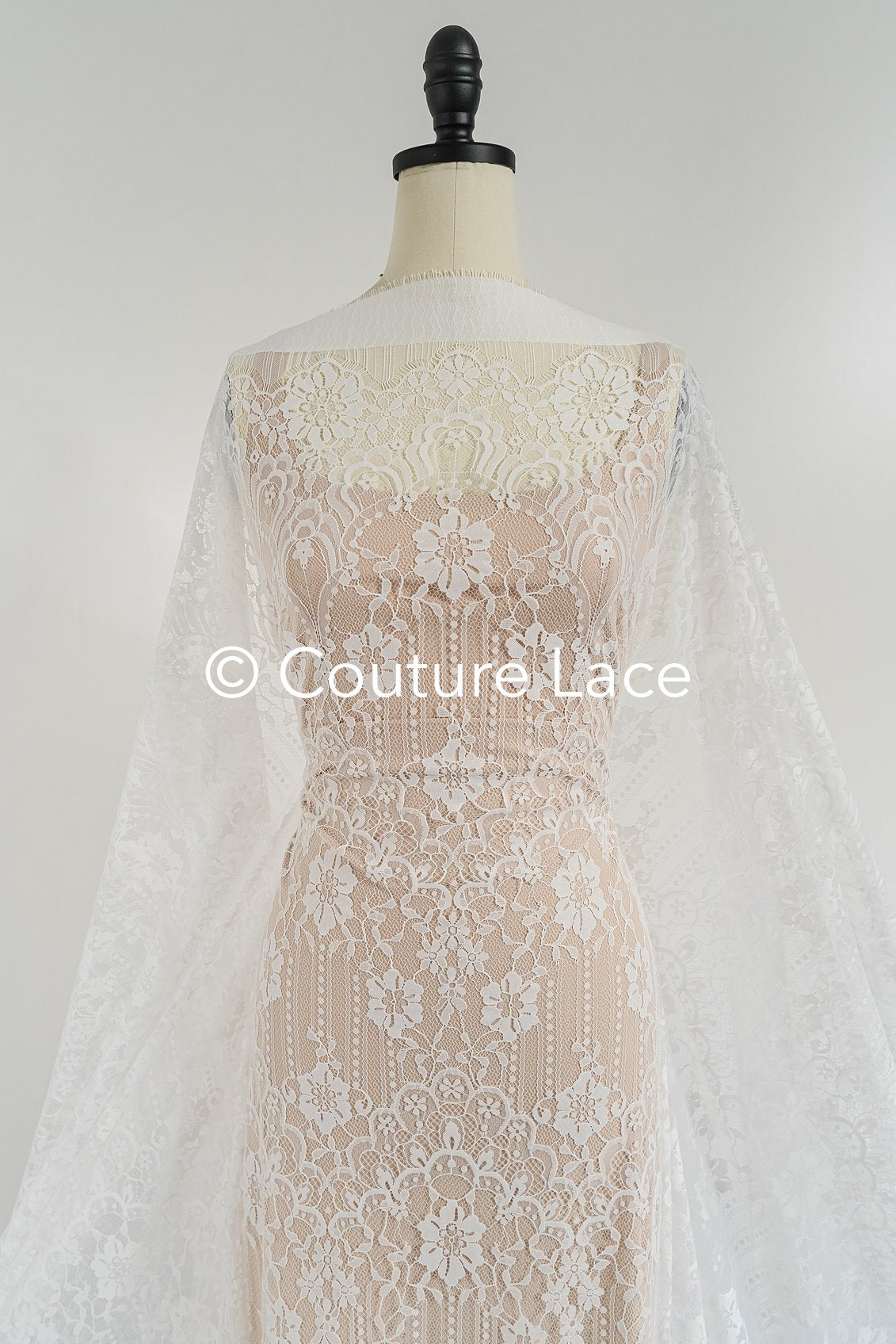 3 mètres de dentelle florale française / Dentelle florale française pour mariée // L25-758