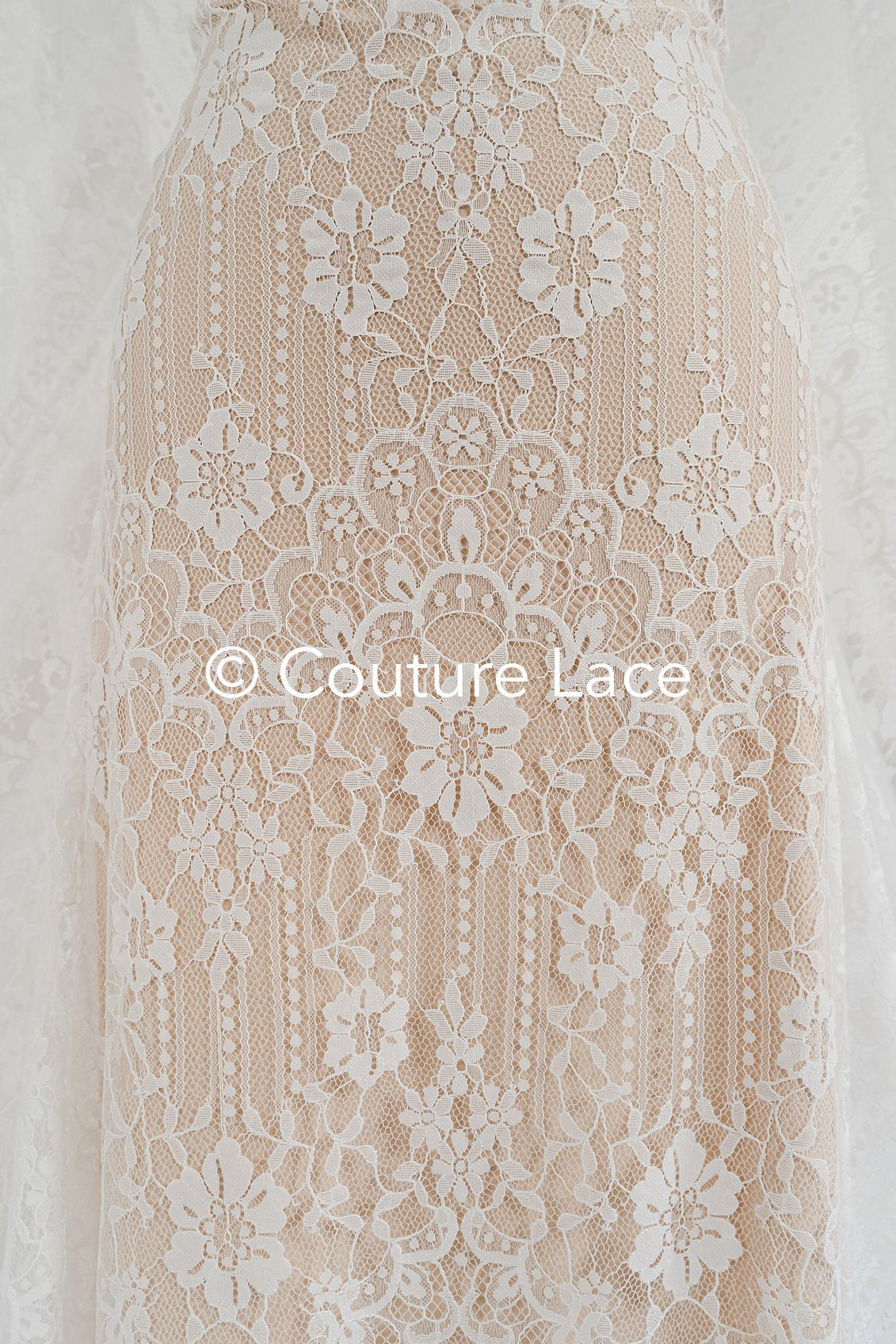 3 mètres de dentelle florale française / Dentelle florale française pour mariée // L25-758