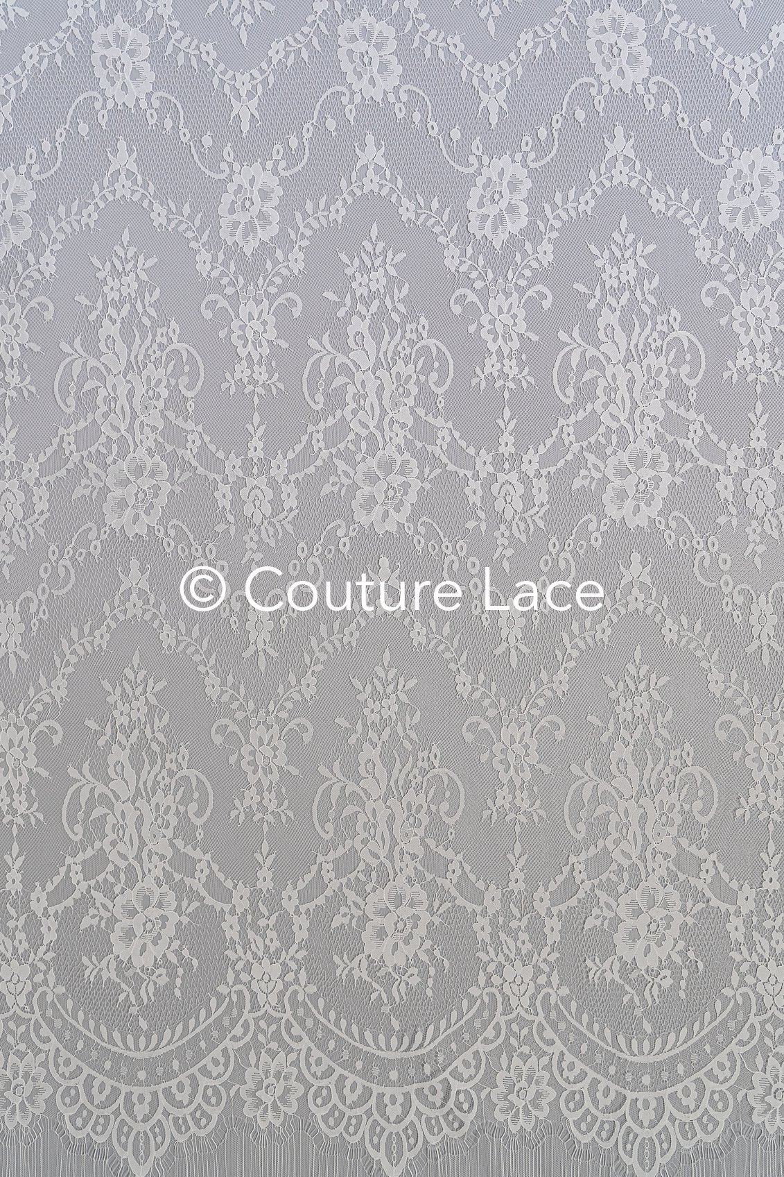 3 mètres de dentelle florale française / Dentelle de mariée Chantilly française // L25-760