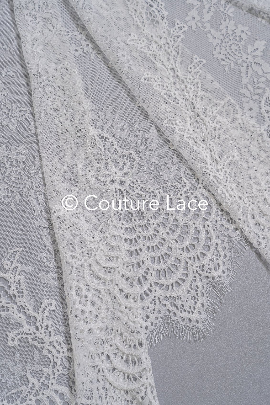 3 MÈTRES Tissu de dentelle de mariée/ Dentelle de robe de soirée douce/ Dentelle florale blanc cassé/ Dentelle de lingerie/ Tissu de dentelle de mariage de cils// C17-003 