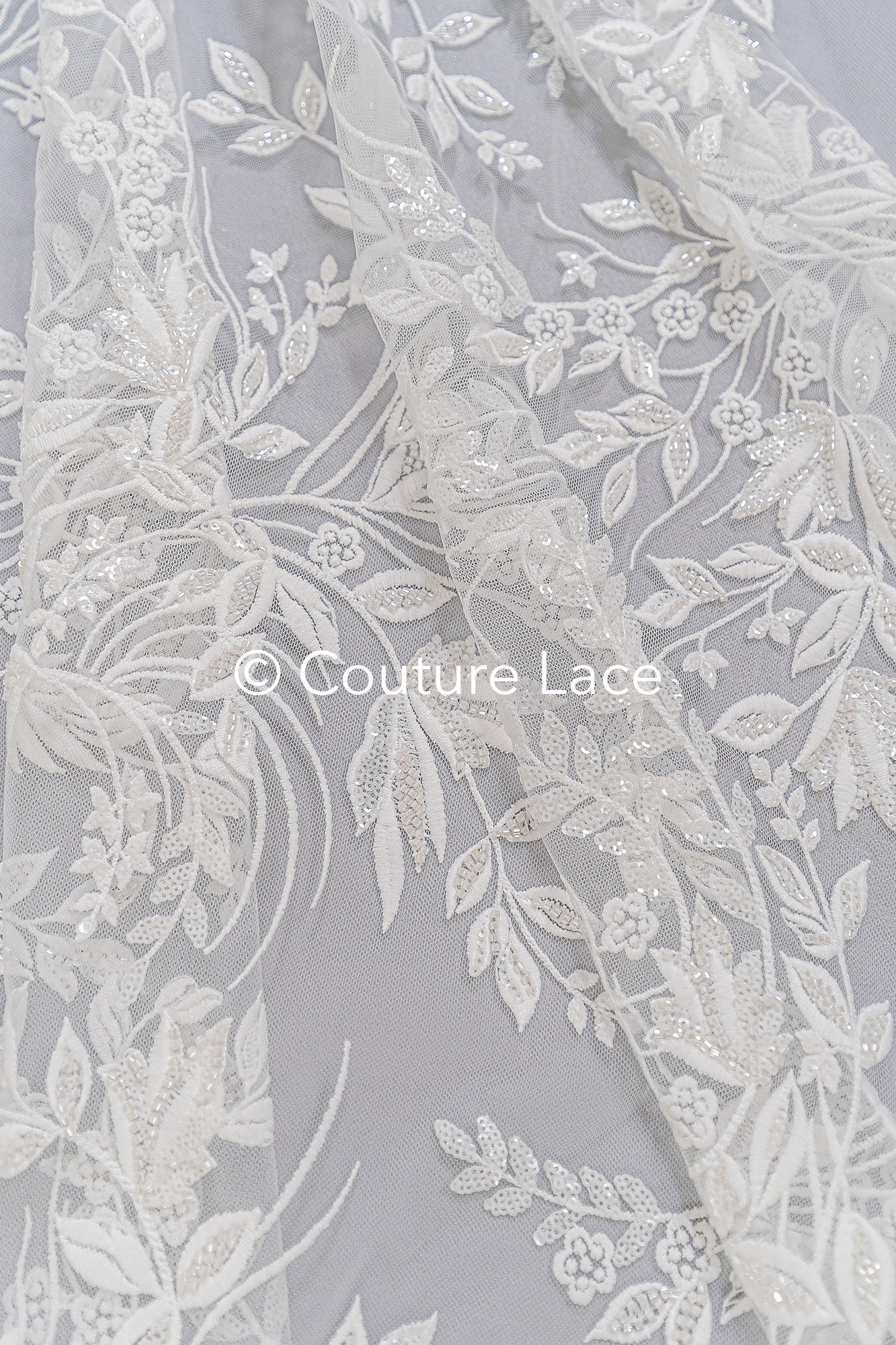 Exquisite Florale Spitze für Brautkleider, Luxus Brautspitze mit Perlenstickerei // L25-789