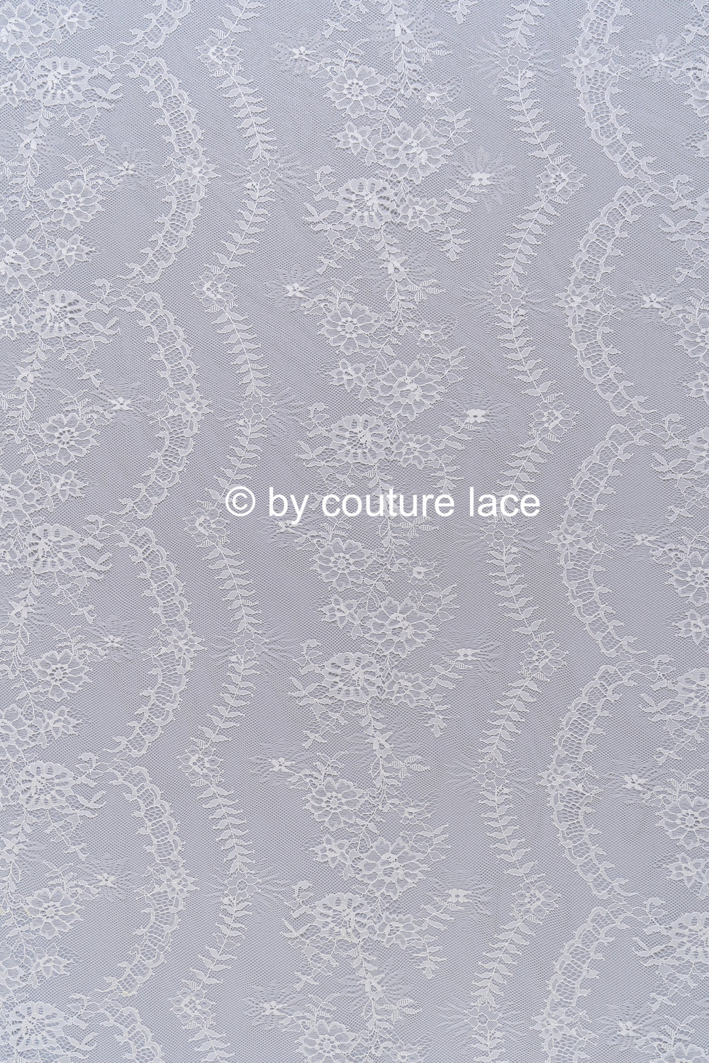 3 mètres de dentelle florale française / dentelle Chantilly française pour mariée // L25-796