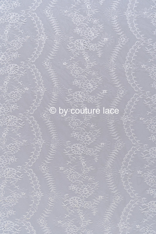 3 mètres de dentelle florale française / dentelle Chantilly française pour mariée // L25-796