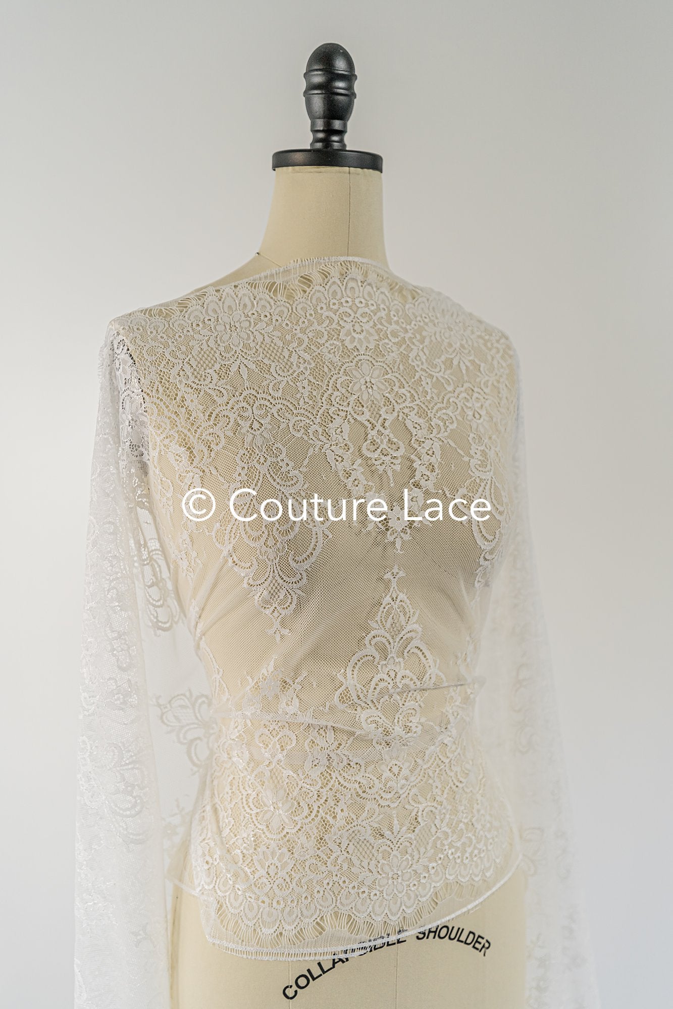 3 mètres de dentelle florale française / Bordure en dentelle Chantilly française pour mariée // L25-799