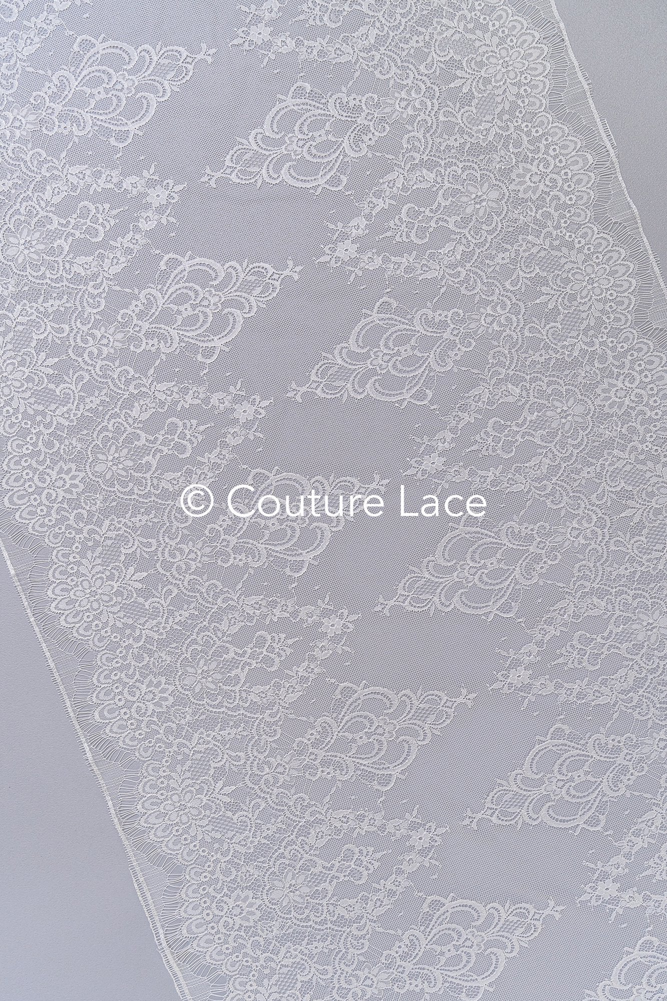 3 mètres de dentelle florale française / Bordure en dentelle Chantilly française pour mariée // L25-799