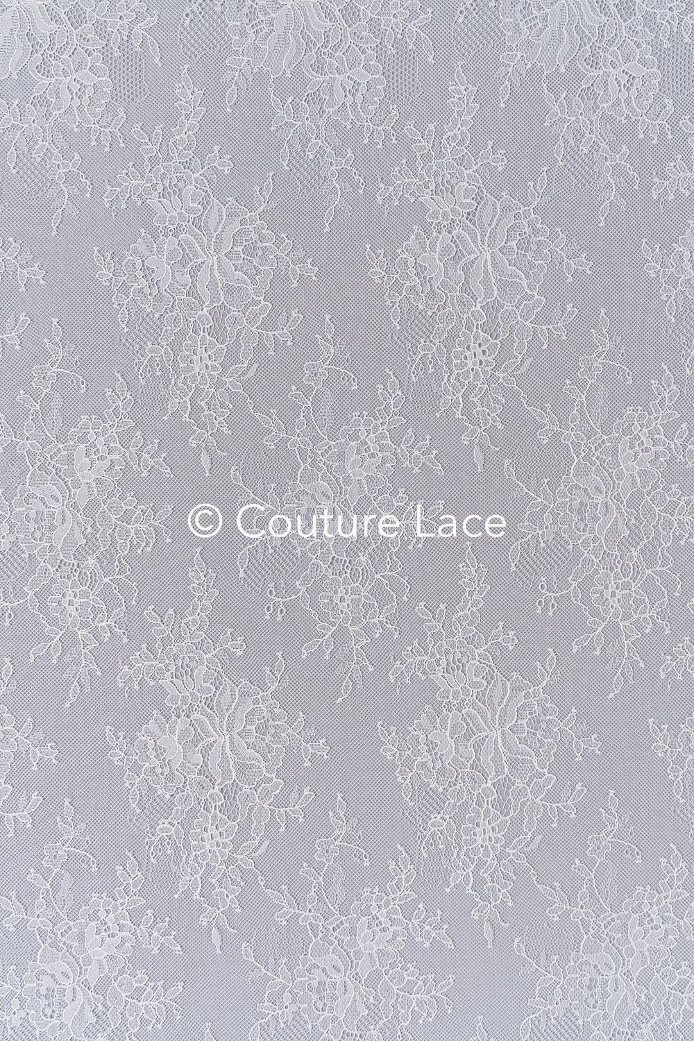 3 mètres de dentelle florale française / Dentelle de Chantilly française pour mariée // L25-802