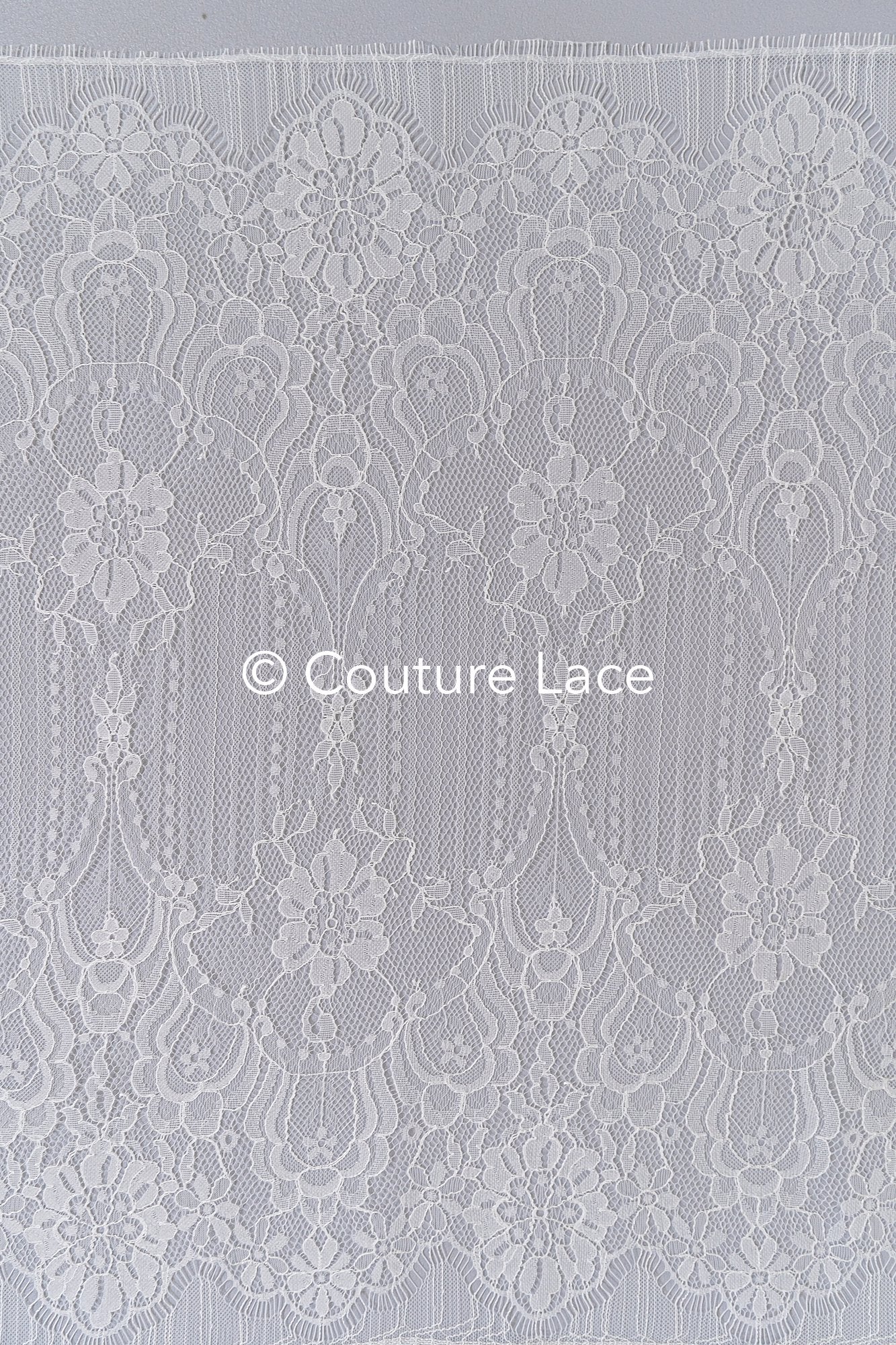 3 mètres de dentelle florale française / Bordure en dentelle Chantilly française pour mariée // L25-803