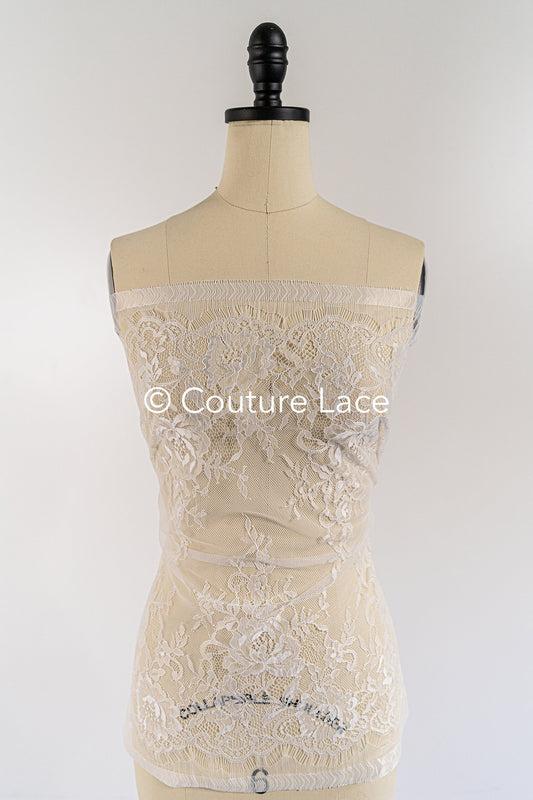 3 mètres de dentelle florale française / Bordure en dentelle Chantilly française pour mariée // L25-804