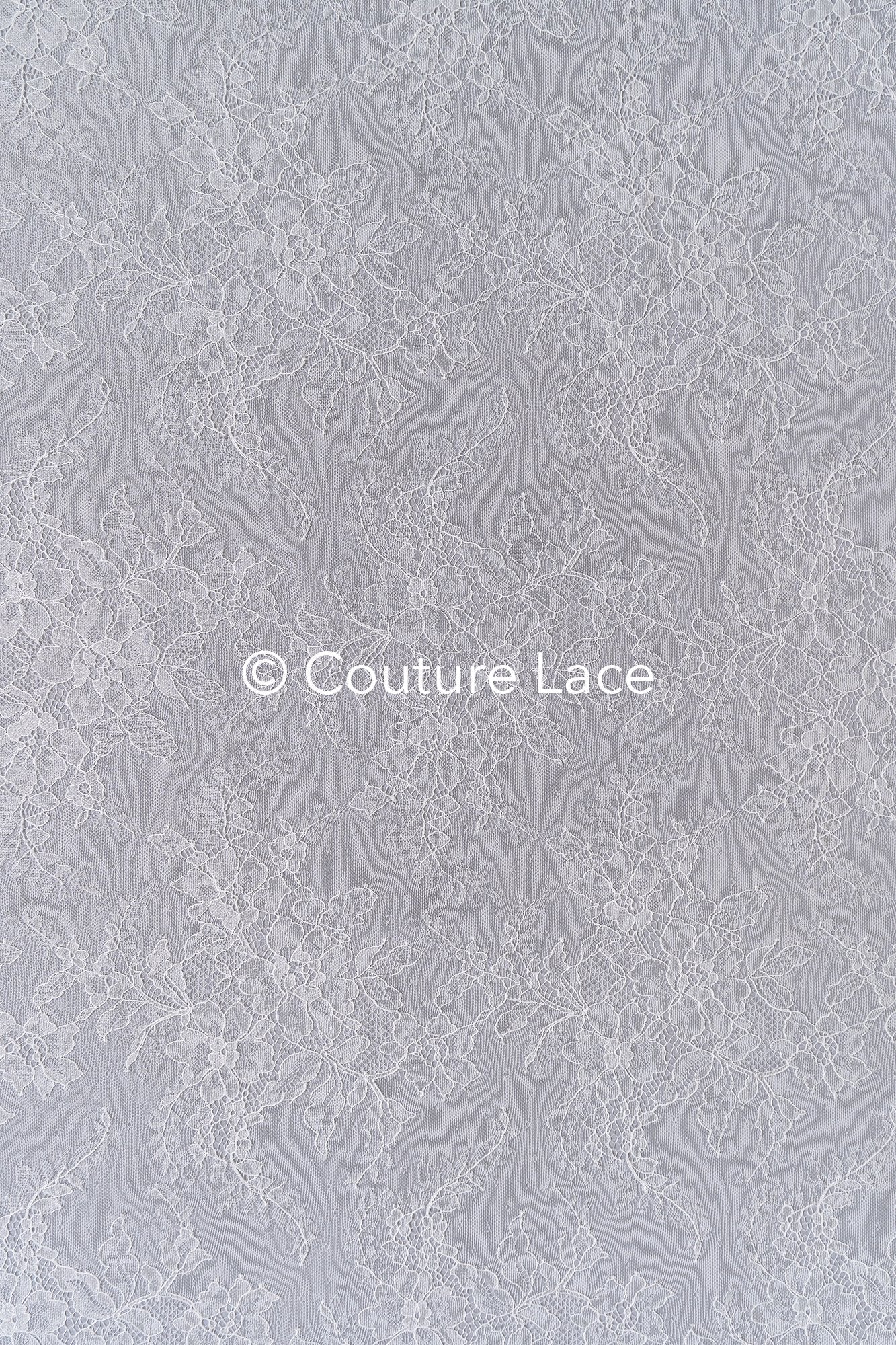 3 mètres de dentelle florale française / Dentelle Chantilly française pour mariée // L25-806