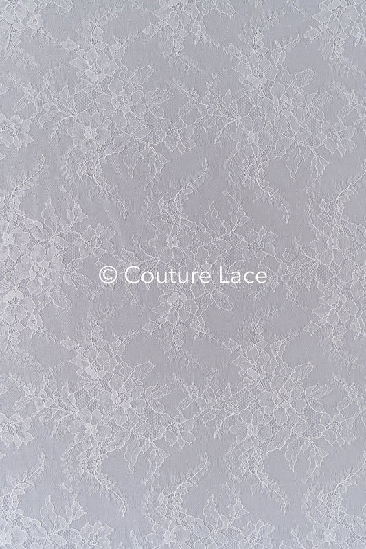 3 mètres de dentelle florale française / Dentelle Chantilly française pour mariée // L25-806