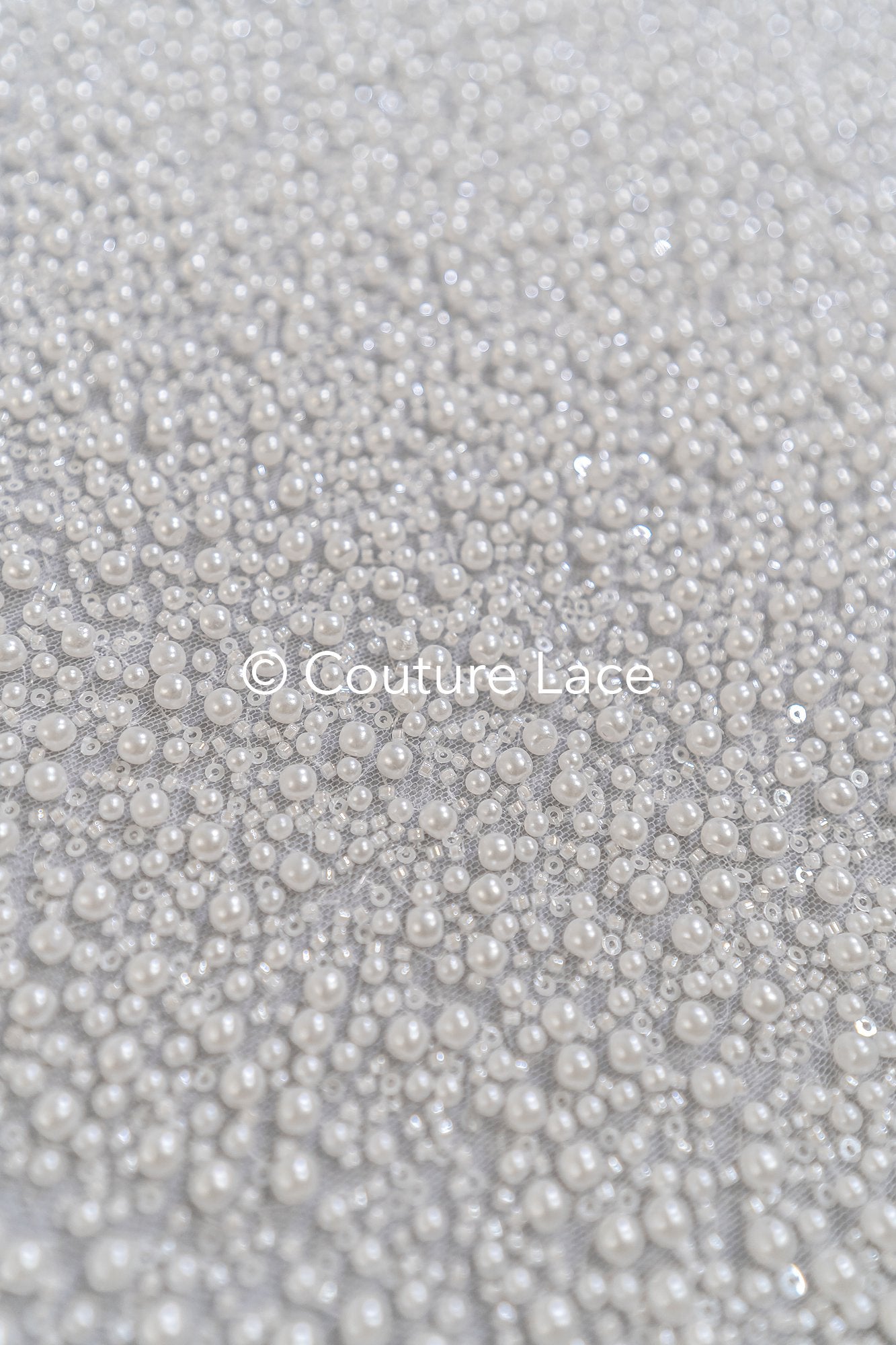 Luxuriöser Perlenstoff für Brautkleider Details und Accessoires – Glänzende Perlenstickerei // L25-816