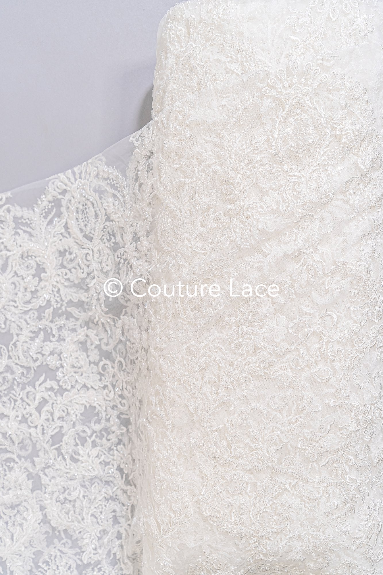 Bordado de perlas pesado y lujoso / Encaje nupcial con patrón simétrico // L26-072