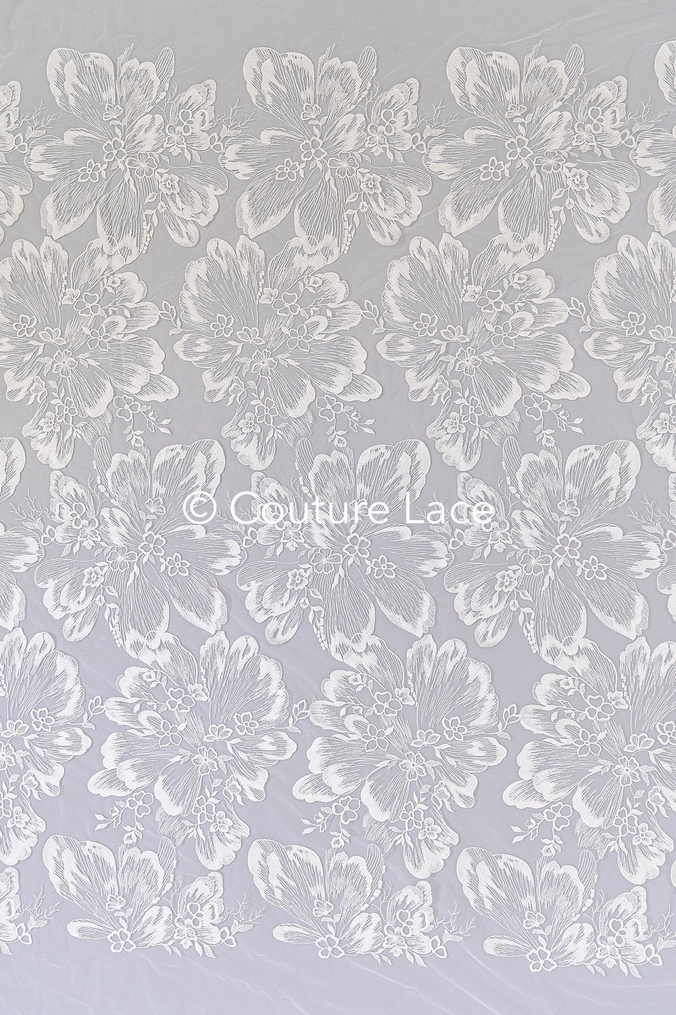 Braut Spitzenstoff mit Blumenmuster, Hochwertiger Spitzen Stoff für Brautkleider // L25-340