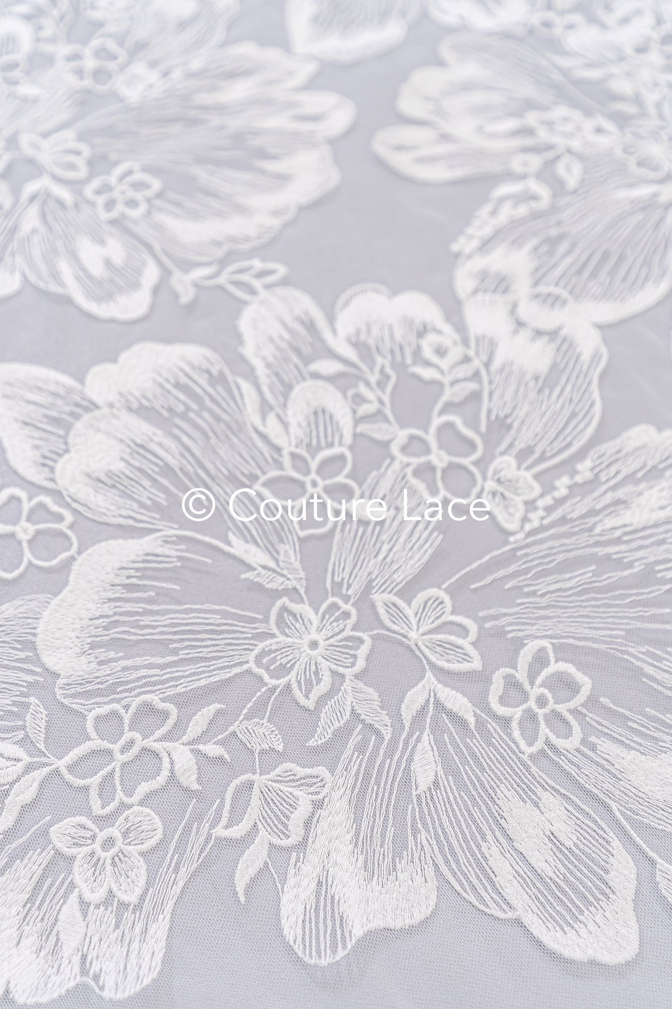 Braut Spitzenstoff mit Blumenmuster, Hochwertiger Spitzen Stoff für Brautkleider // L25-340