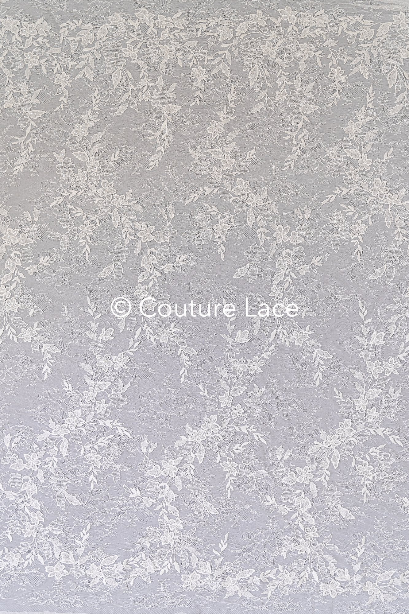 Braut Spitzenstoff mit Blumenmuster, Hochwertige französische Spitze für Brautkleider // L25-343