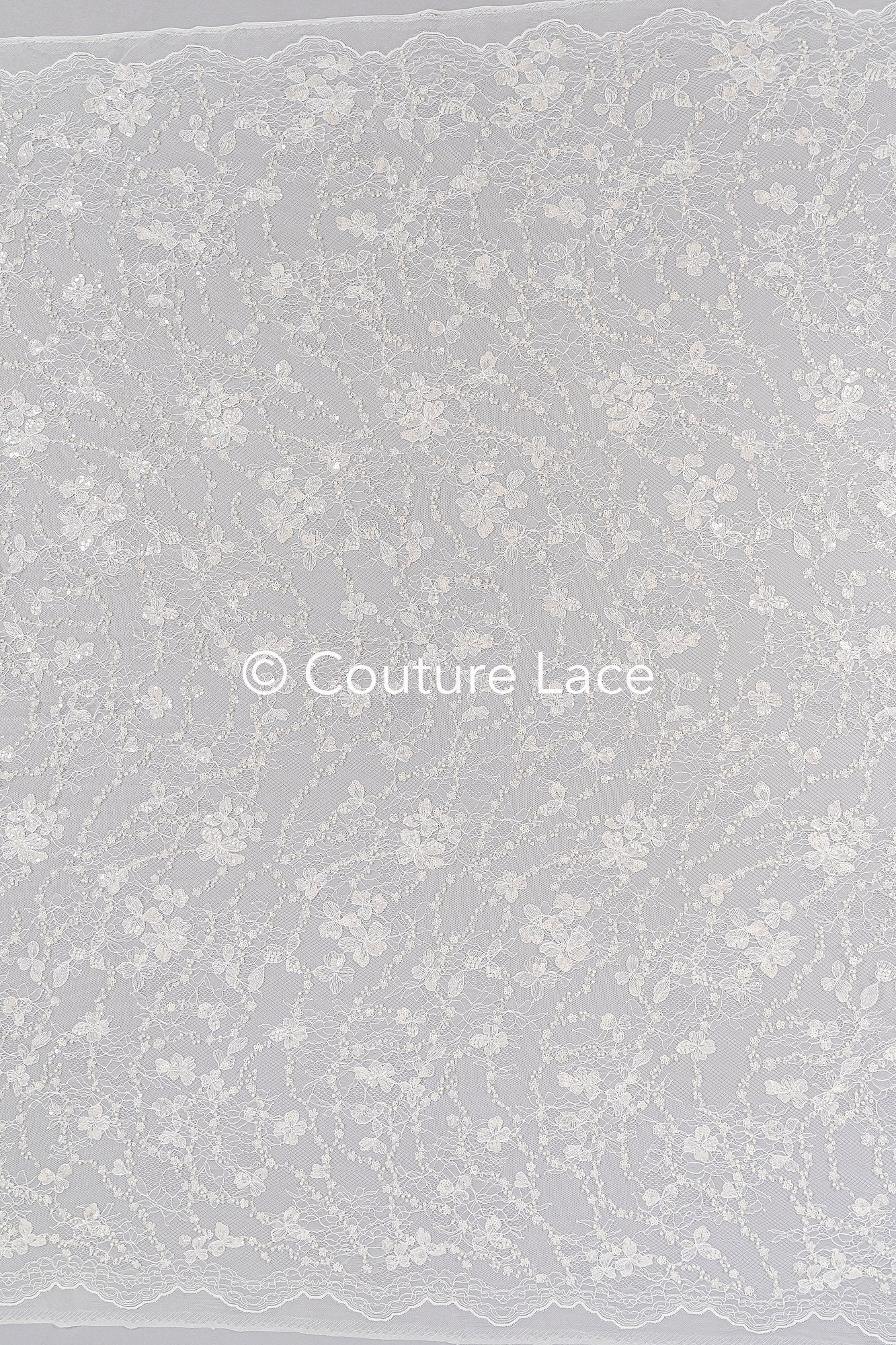 Dentelle de mariée brodée de perles sur dentelle française fine / Dentelle de mariée perlée de haute qualité // L25-350