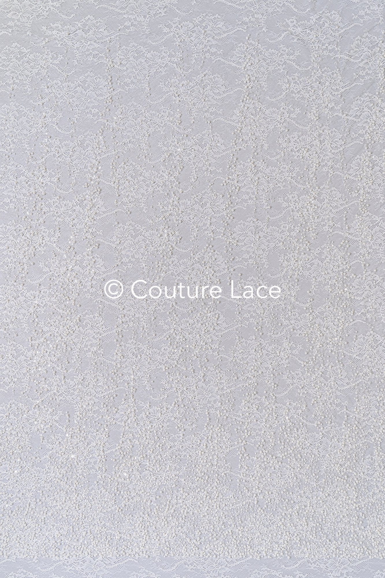 Perlenbestickte Brautspitze auf feiner französischer Spitze/ Hochwertige Perlen Brautspitze // L25-407