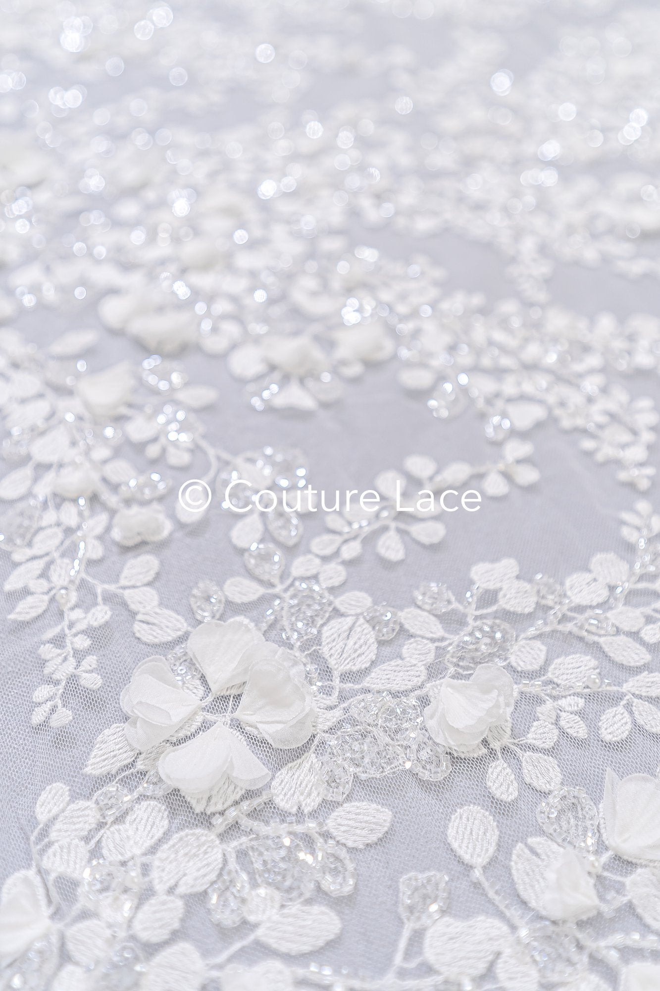 3D Blumen Spitzenstoff Off-White/ Braut Spitzenstoff/ romantischer Spitzenstoff mit 3D Blumen/ Hochzeit Spitzenstoff// L25-664B