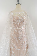 3D Blumen Spitzenstoff Off-White/ Braut Spitzenstoff/ romantischer Spitzenstoff mit 3D Blumen/ Hochzeit Spitzenstoff// L25-664B