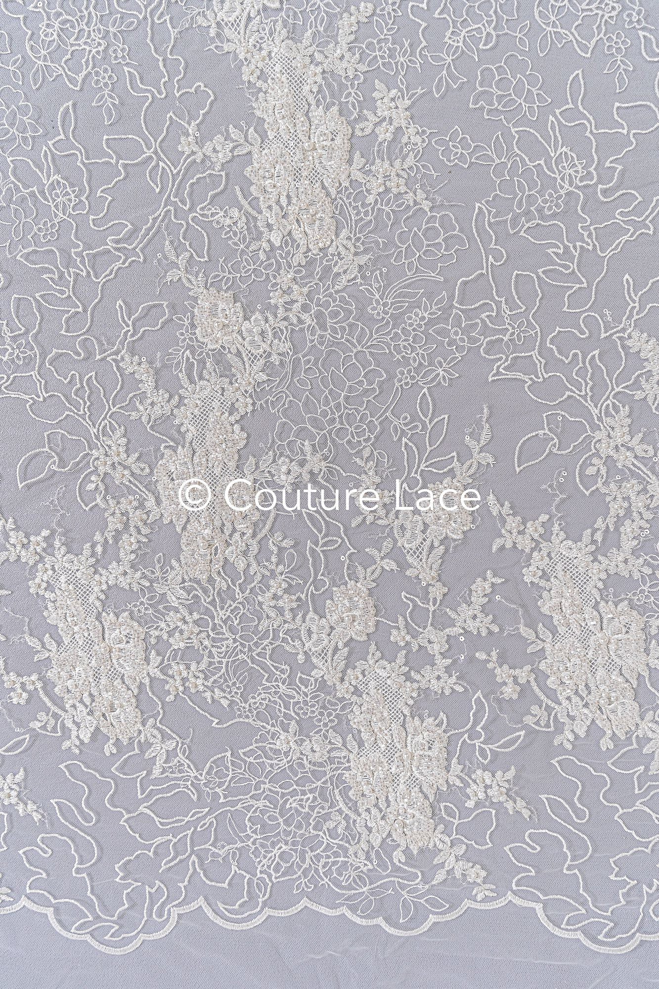 Exquisite Florale Spitze für Brautkleider/ Luxus Brautspitze mit Perlenstickerei // L25-870