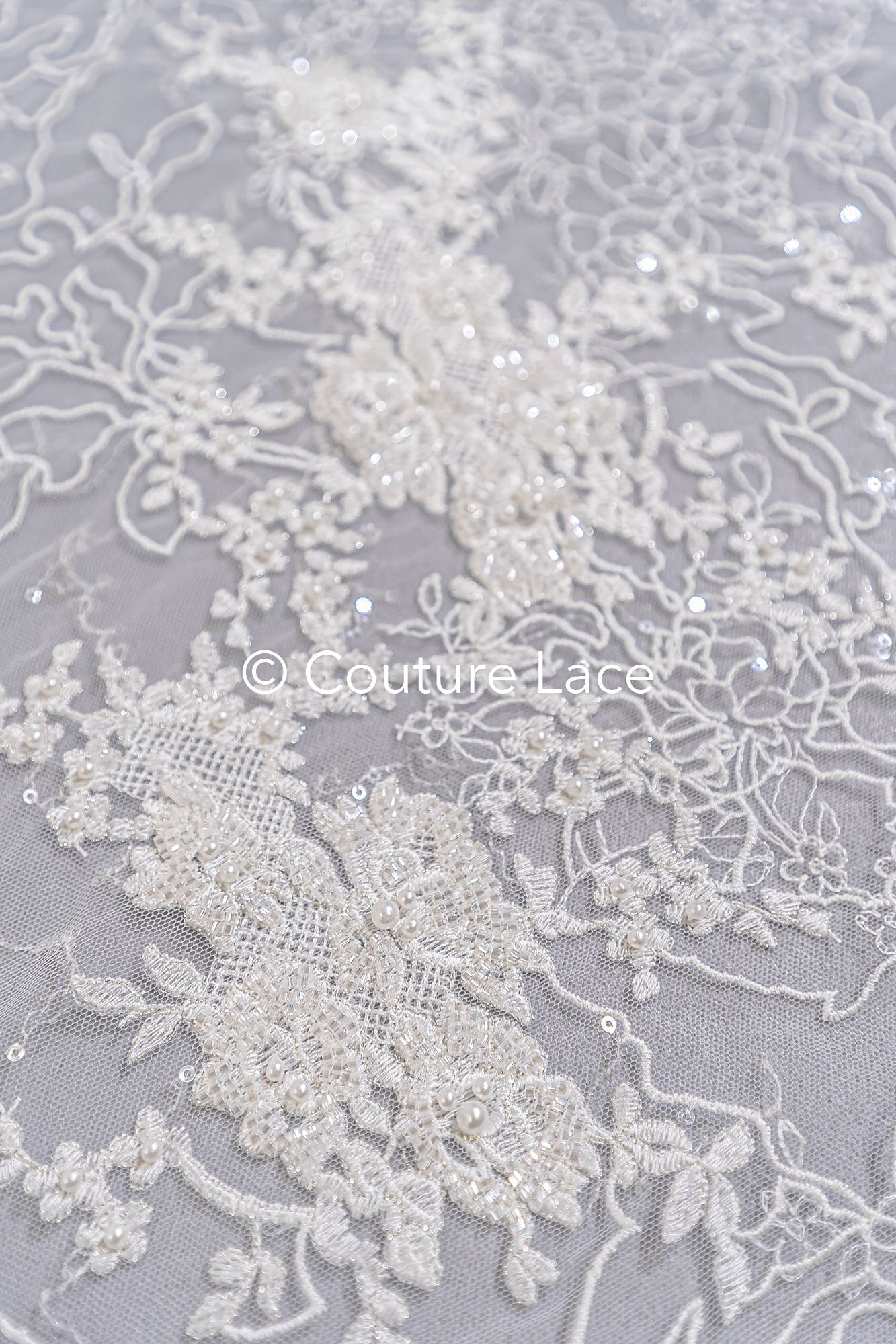 Exquisite Florale Spitze für Brautkleider/ Luxus Brautspitze mit Perlenstickerei // L25-870