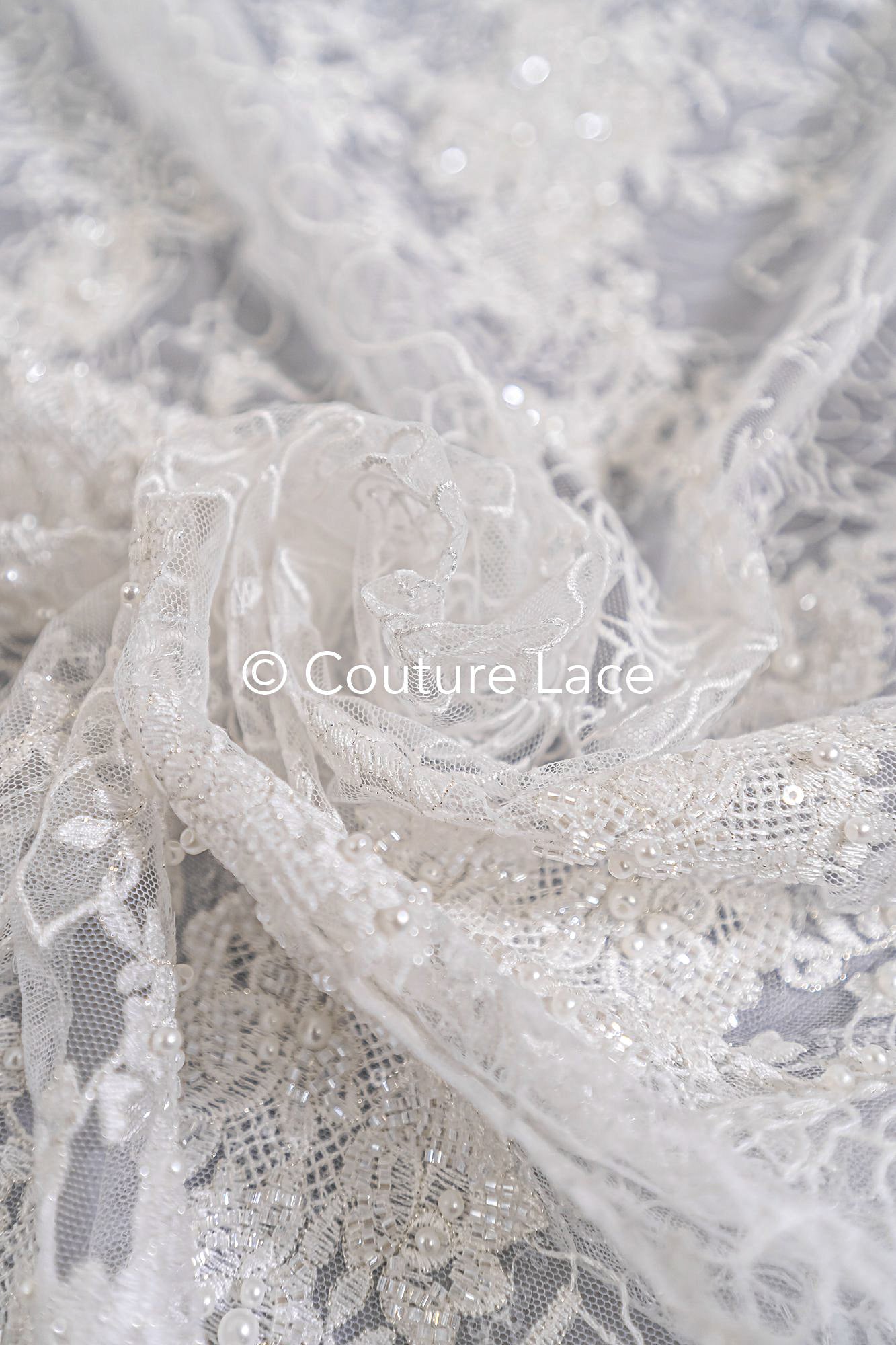 Exquisite Florale Spitze für Brautkleider/ Luxus Brautspitze mit Perlenstickerei // L25-870