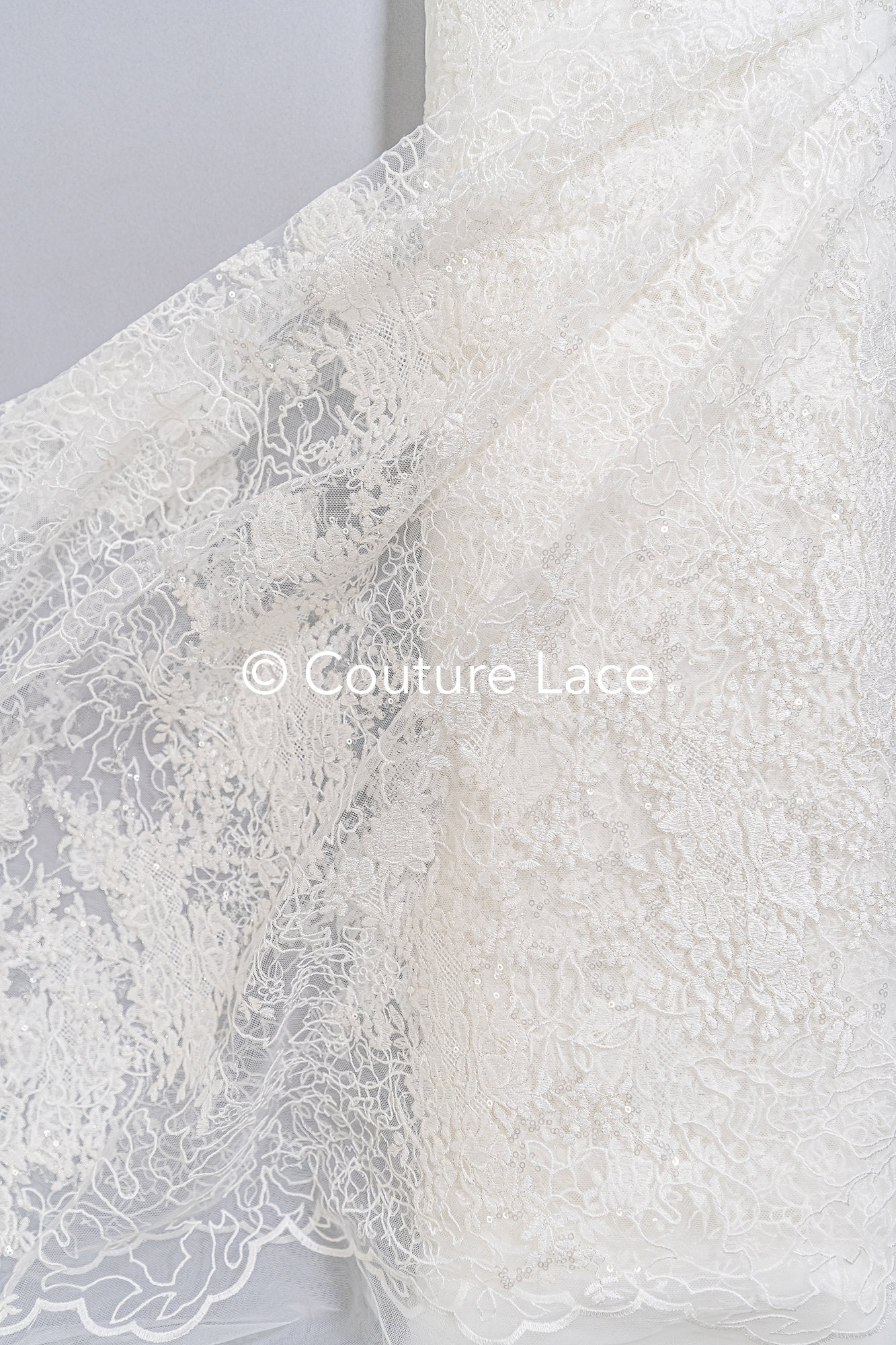 Dentelle florale pour robes de mariée / Dentelle brodée pour vêtements de mariée // L25-869