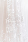 Exquisite Florale Spitze für Brautkleider, Luxus Brautspitze mit Perlenstickerei // L25-856