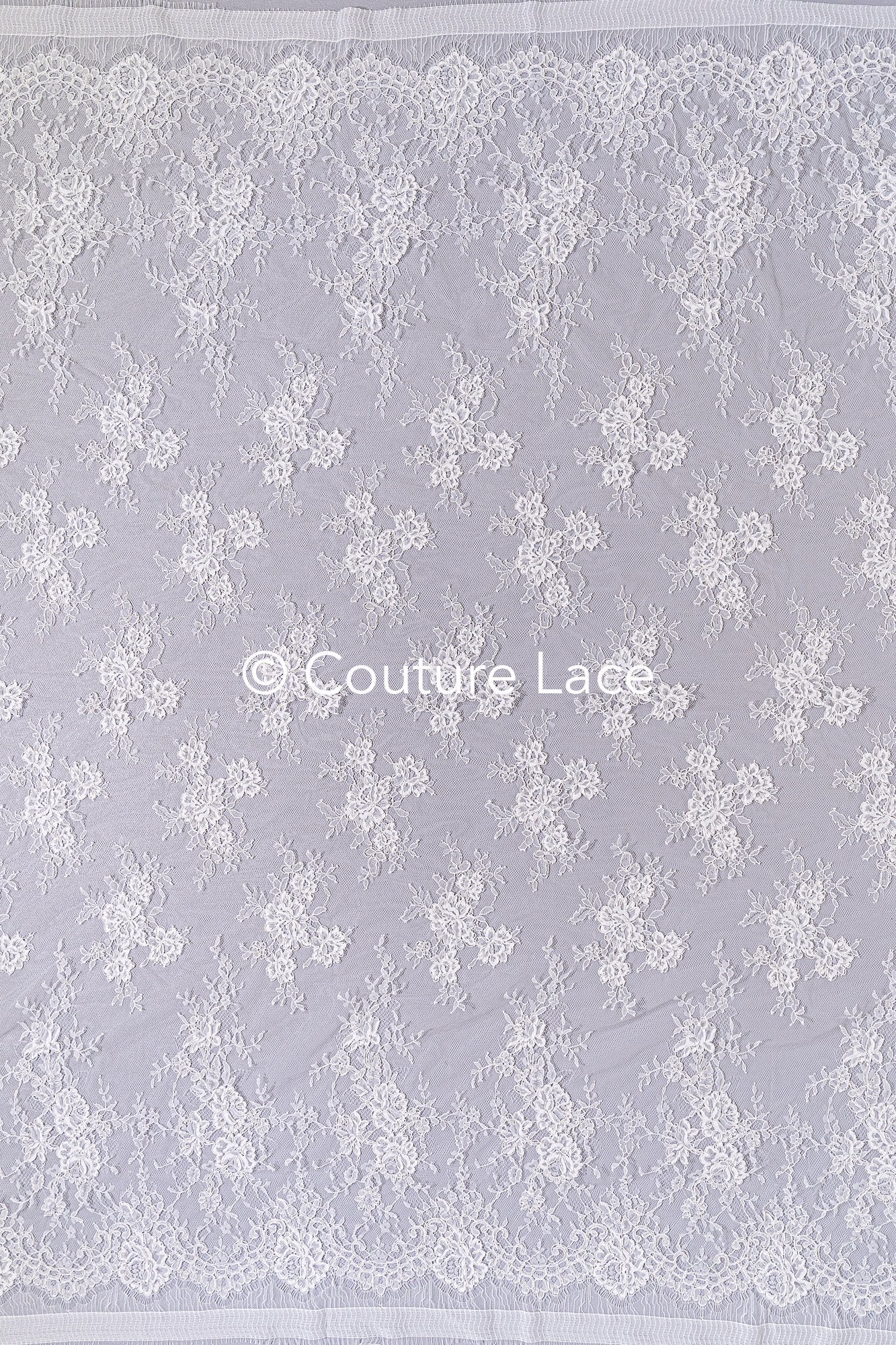 3 mètres de dentelle de Chantilly française / dentelle de mariée française / L25-861