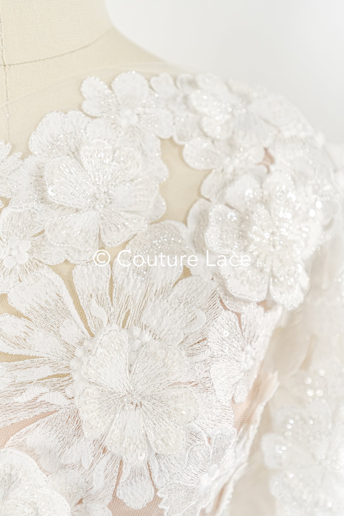 3D Blüten Spitze für Brautkleider/ Luxus Brautspitze mit 3D Blumen/ Brautspitze // L25-862