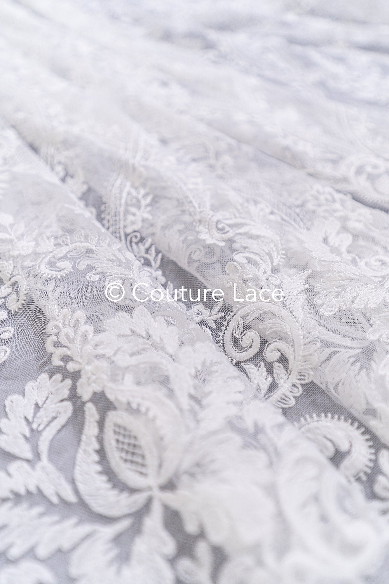 Encaje floral para vestidos de novia, encaje de novia bordado con motivo floral // L26-077B