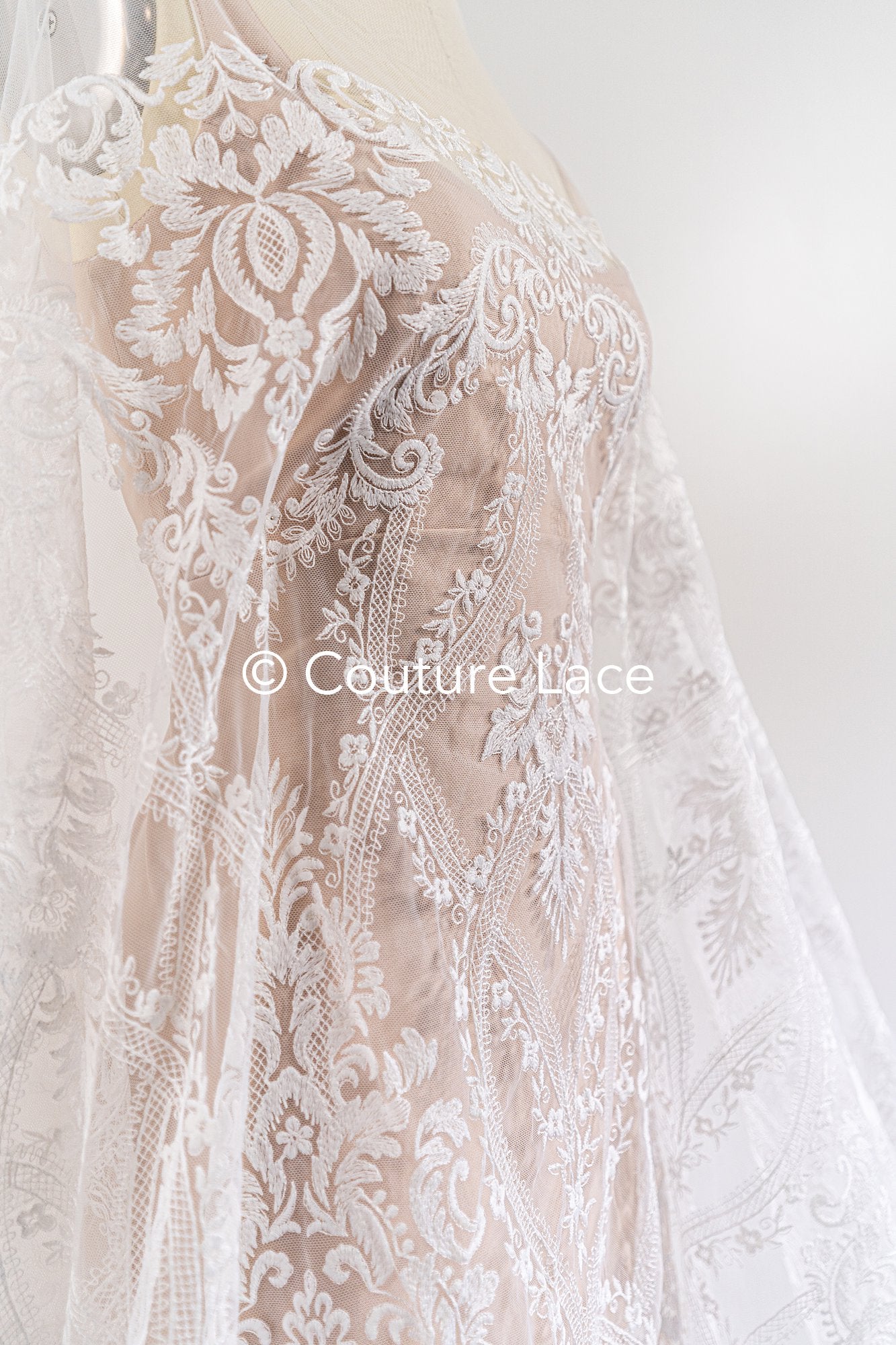 Encaje floral para vestidos de novia, encaje de novia bordado con motivo floral // L26-077B