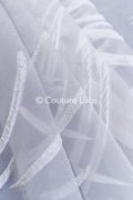 Tissu jacquard de mariée transparent avec grand motif floral 3D – Off-White // R-044