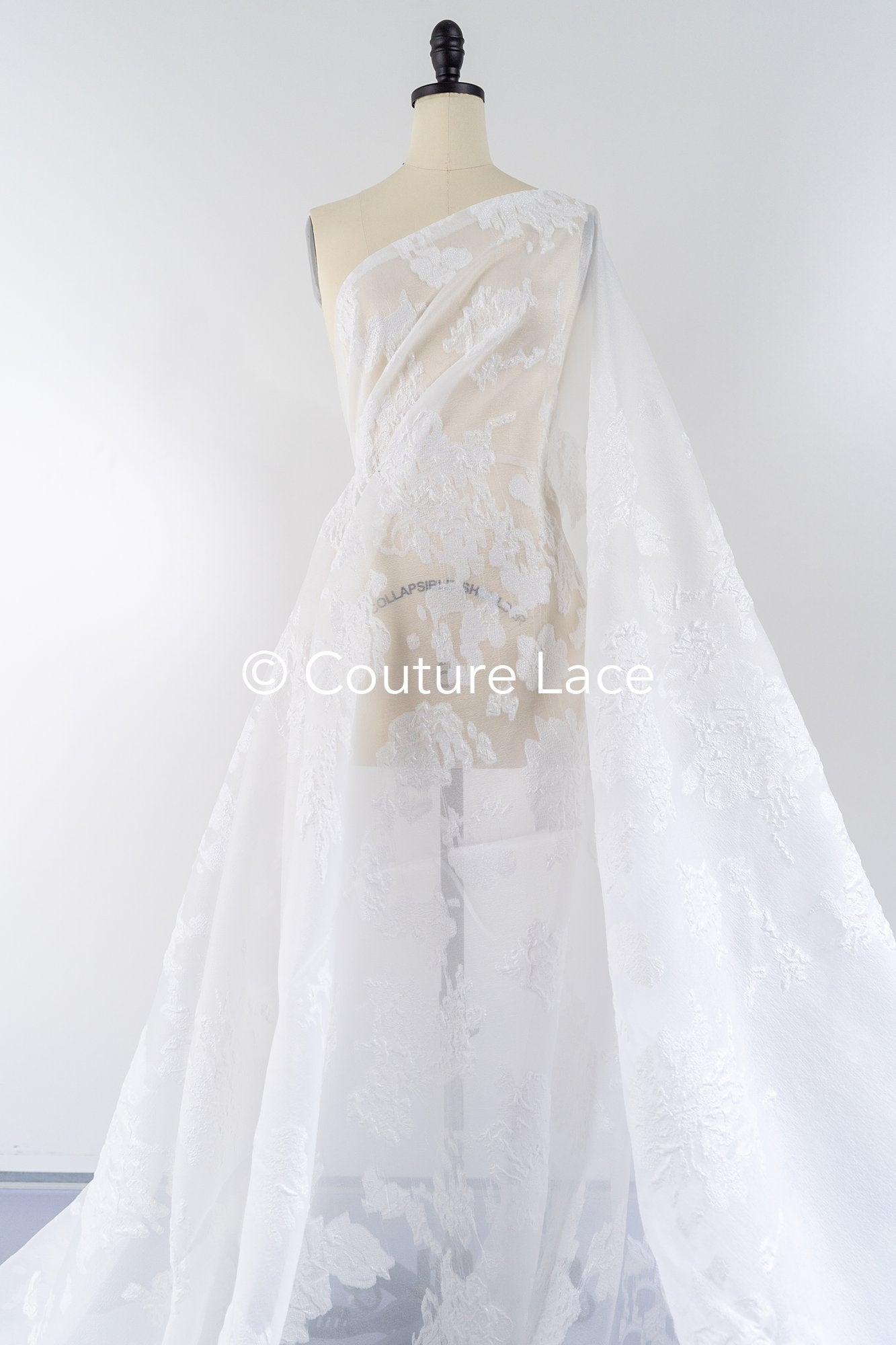 Transparenter Jacquard Brautstoff mit Blumenmuster – Off-White // R-046
