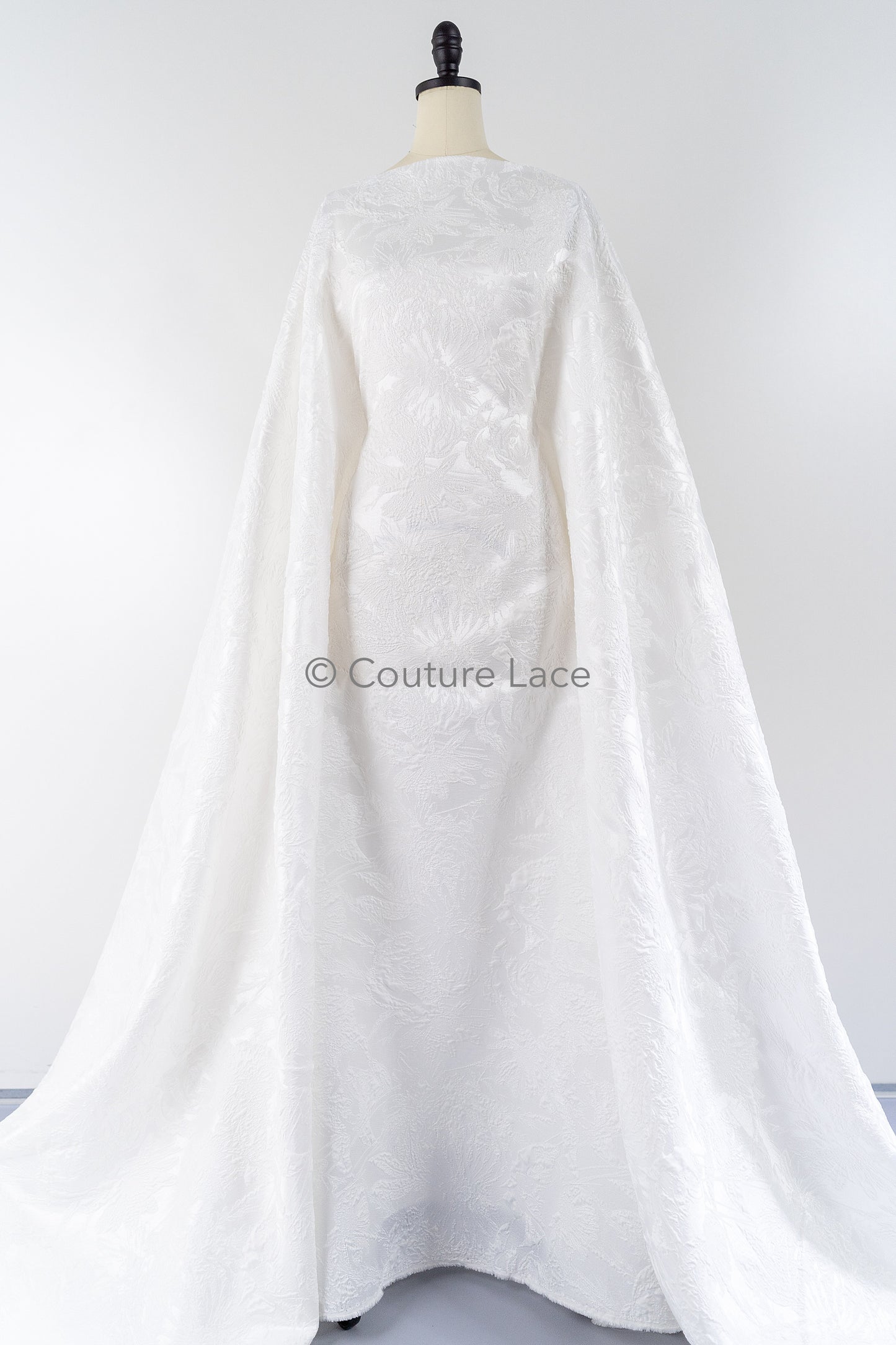 Jacquard nupcial con motivo floral – Off-White, elegante jacquard satinado // R-047-WE