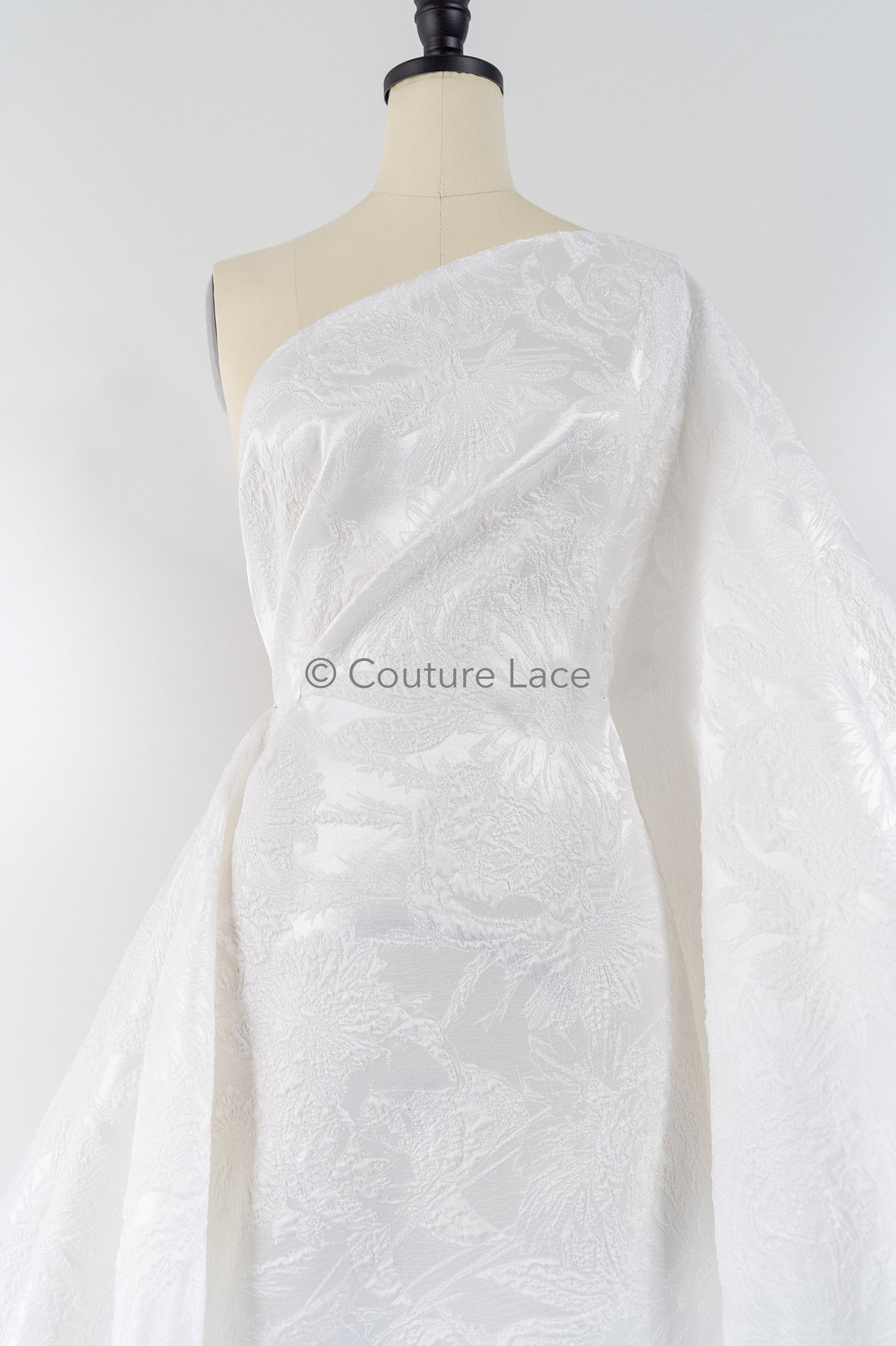 Jacquard nupcial con motivo floral – Off-White, elegante jacquard satinado // R-047-WE
