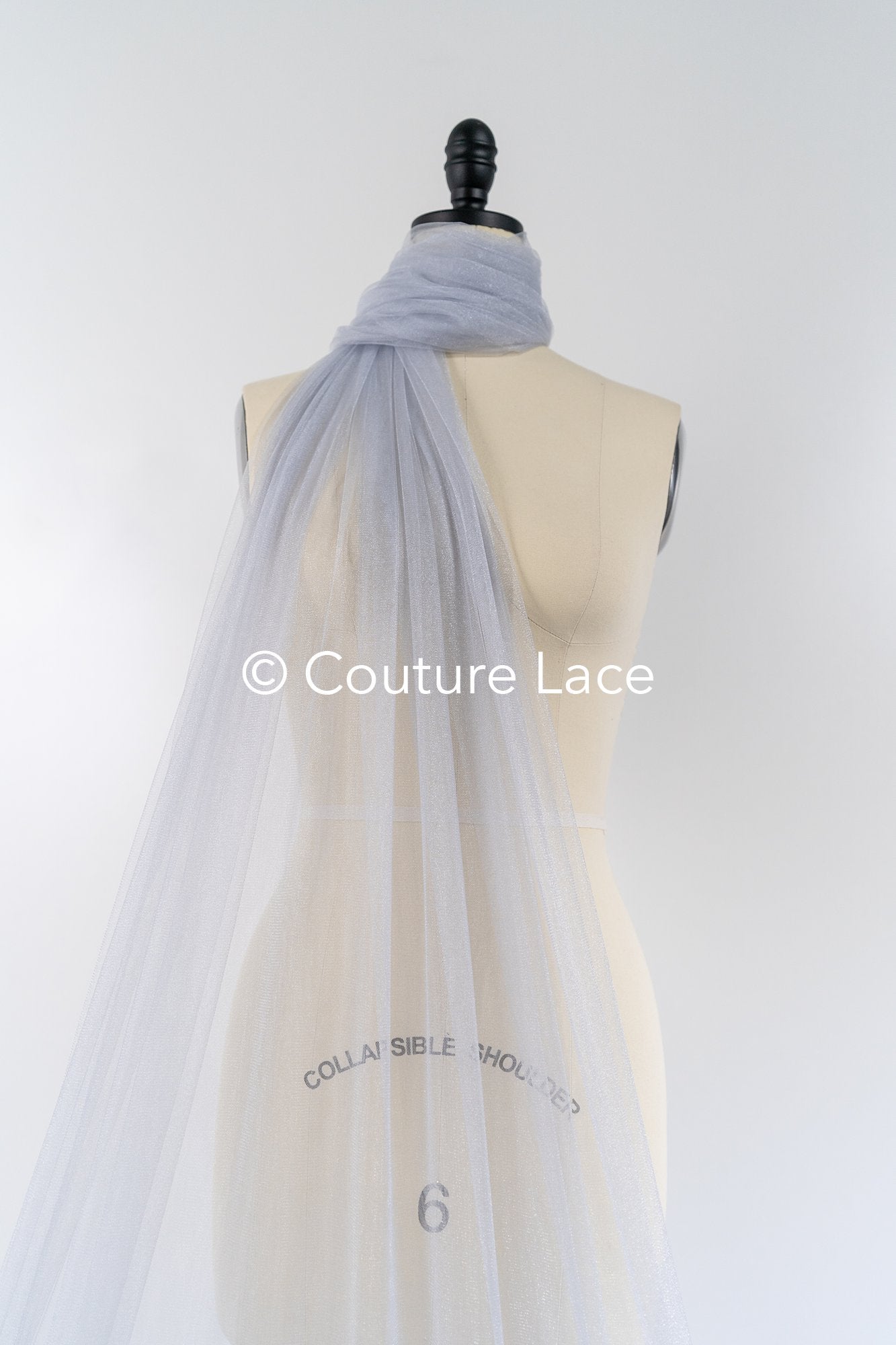 Tulle souple ultra-doux - Gris argent doux/ brillant - 160 cm de large // R-162-30-BALLEN
