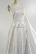 Luxus Jacquard Brautstoff mit floralem Paisley-Muster – Off-White, edler Satin Jacquard // R-076