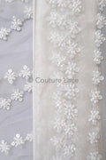 Brautspitze Borte mit Perlen & Pailletten/ Blumen Spitzenborte weiß/ Brautgürtel Borte/ Spitzenborte für Brautkleid// T24-095