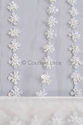 Brautspitze Borte mit Perlen & Pailletten/ Blumen Spitzenborte weiß/ Brautgürtel Borte/ Spitzenborte für Brautkleid// T24-095